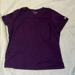 Butter Soft Uniform Advantage Women's Deep Purple Short Sleeve Scrub Top